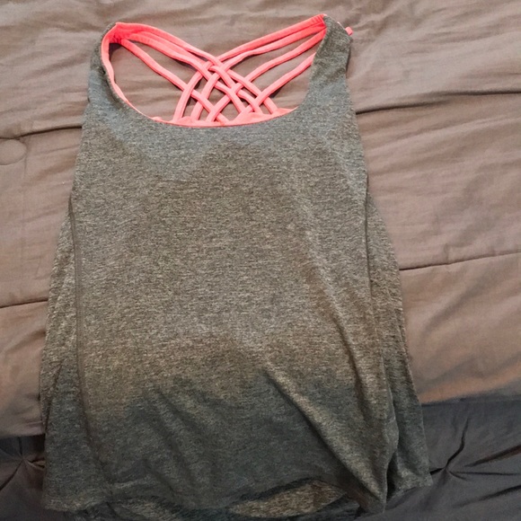 Athletic top - Picture 2 of 2